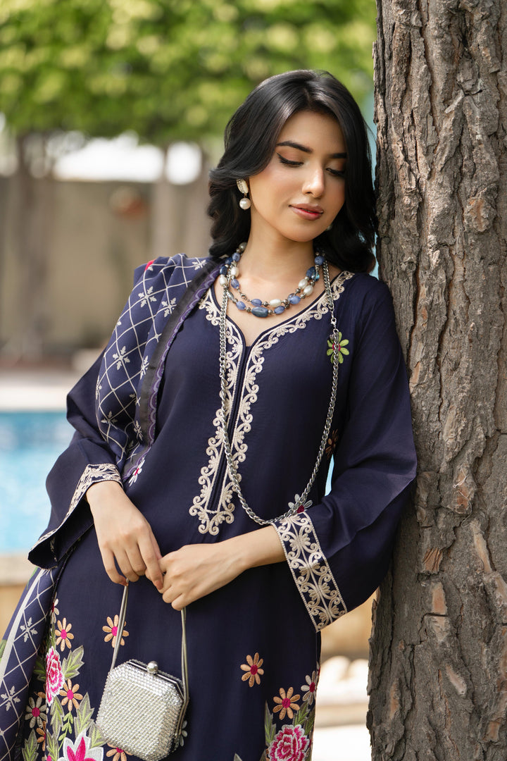 Navy Floral Luxe