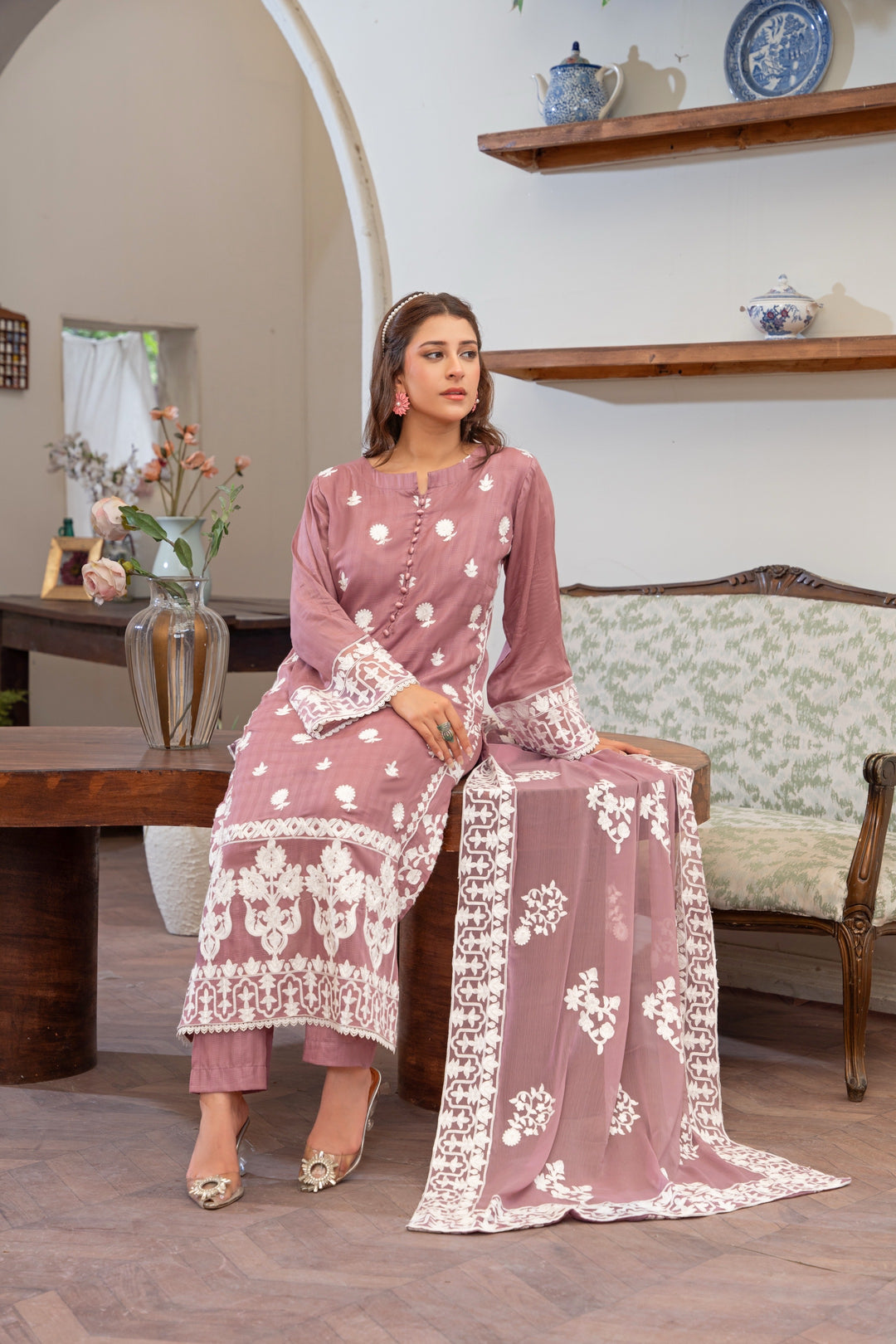Gulnaar Mauve