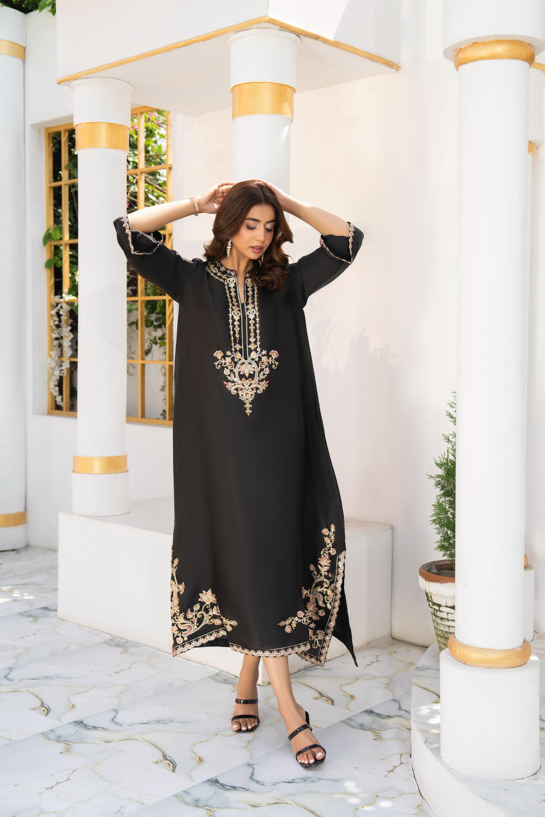 Black Kaftan