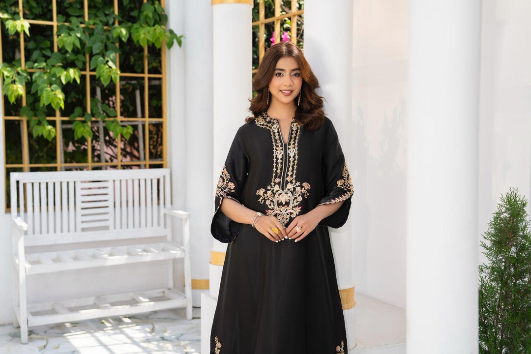 Black Kaftan