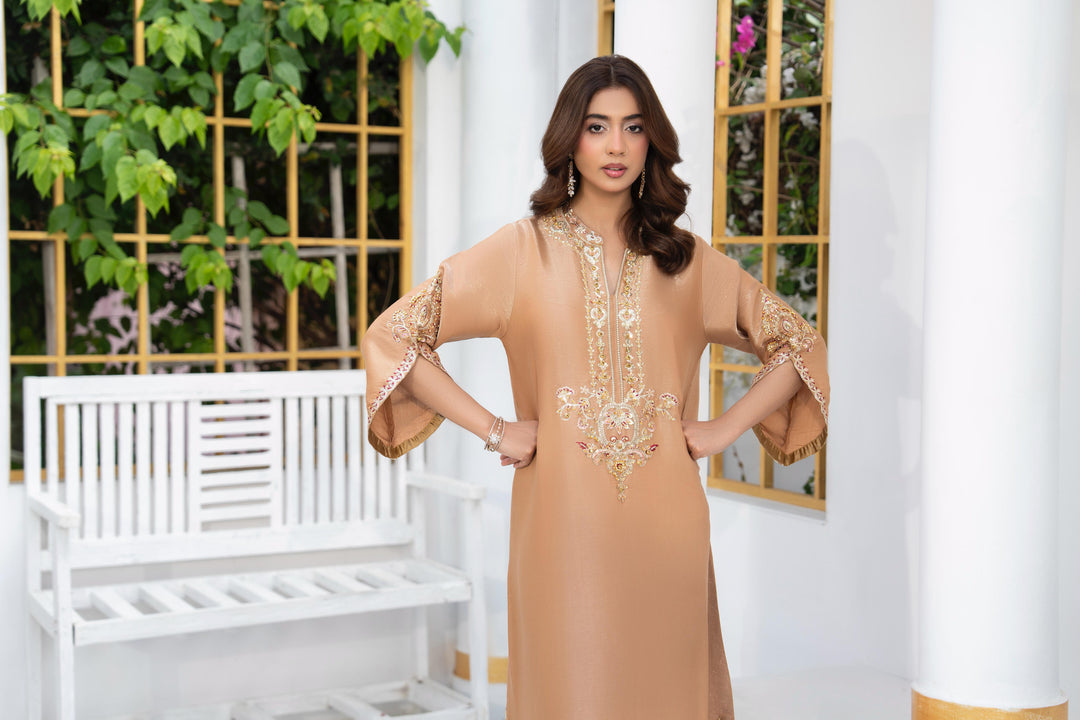 Shehzadi Caramel