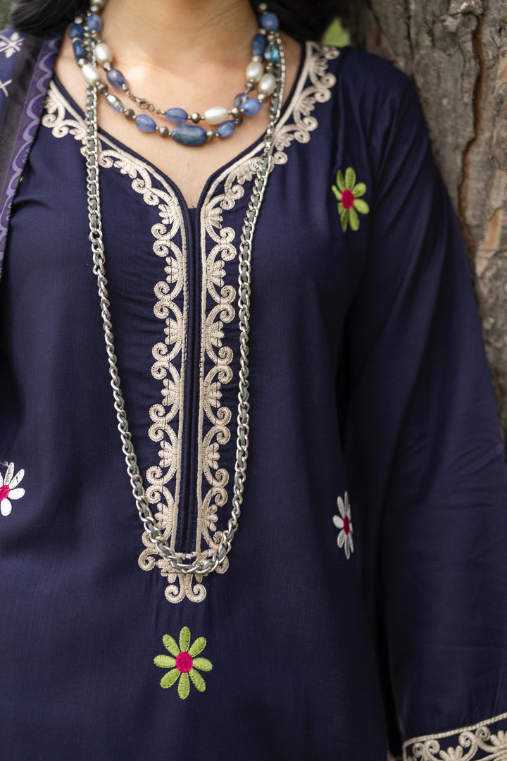 Navy Floral Luxe