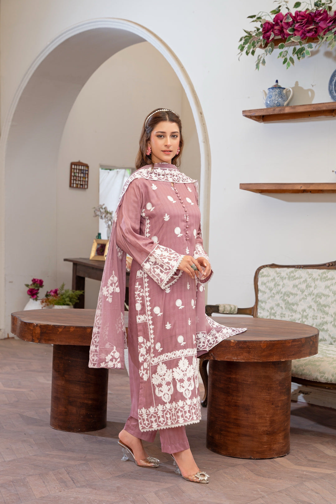 Gulnaar Mauve