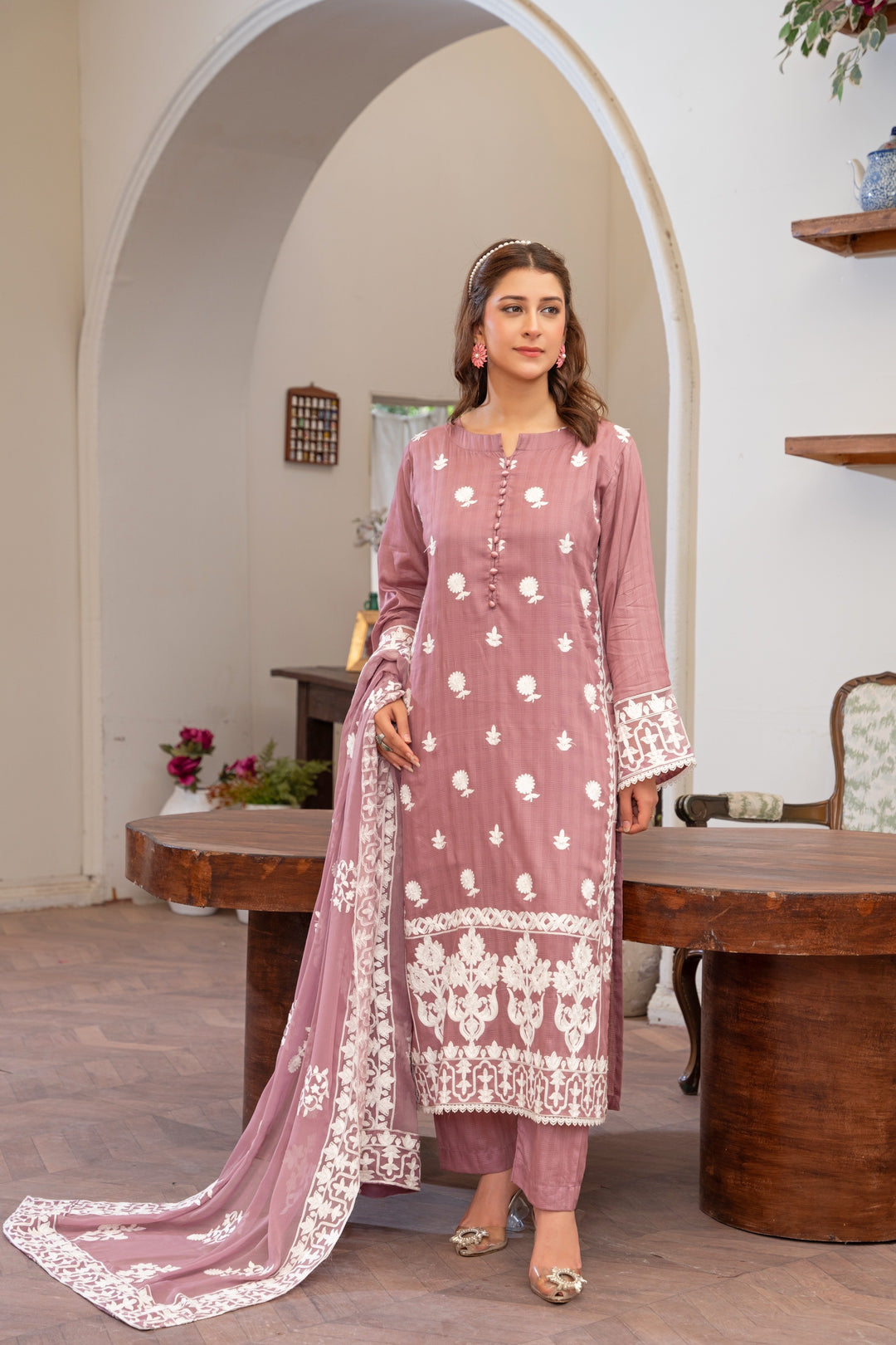 Gulnaar Mauve